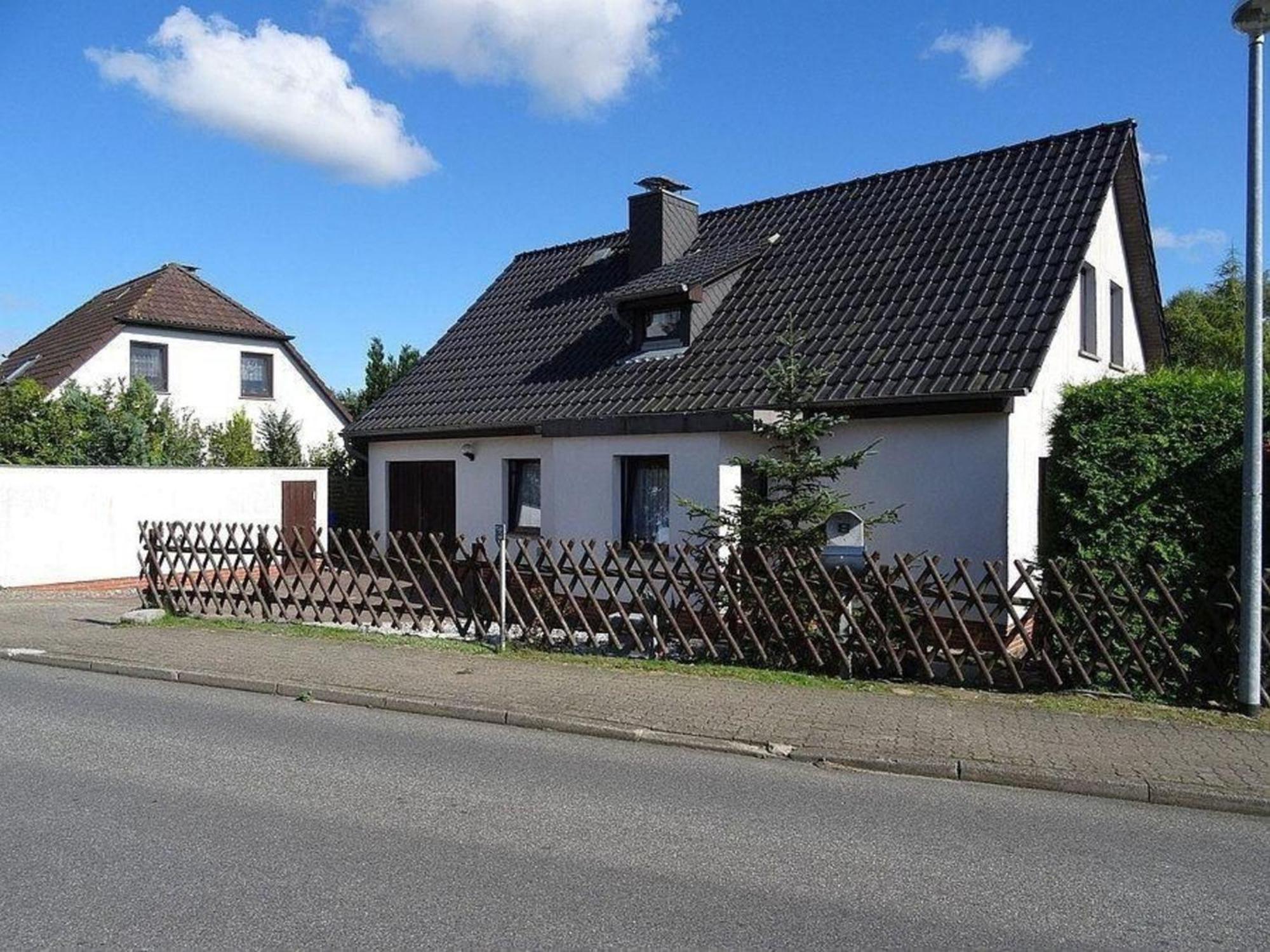 Ferienwohnung Bruederchen In Zittvitz Bergen Auf Rugen Exterior foto